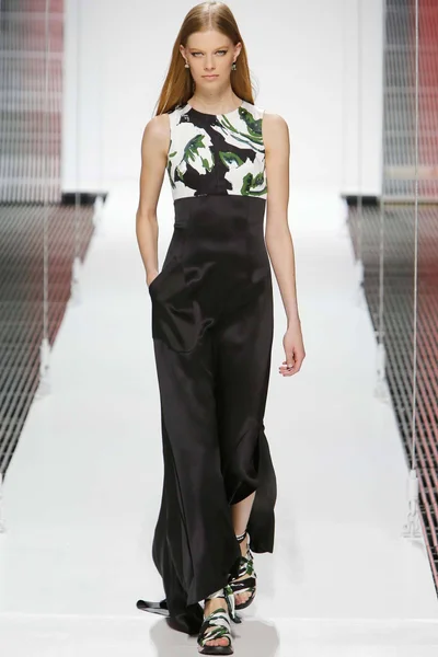 Look 55
